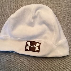 NWOT Under Armour fleece thermal lined ski cap